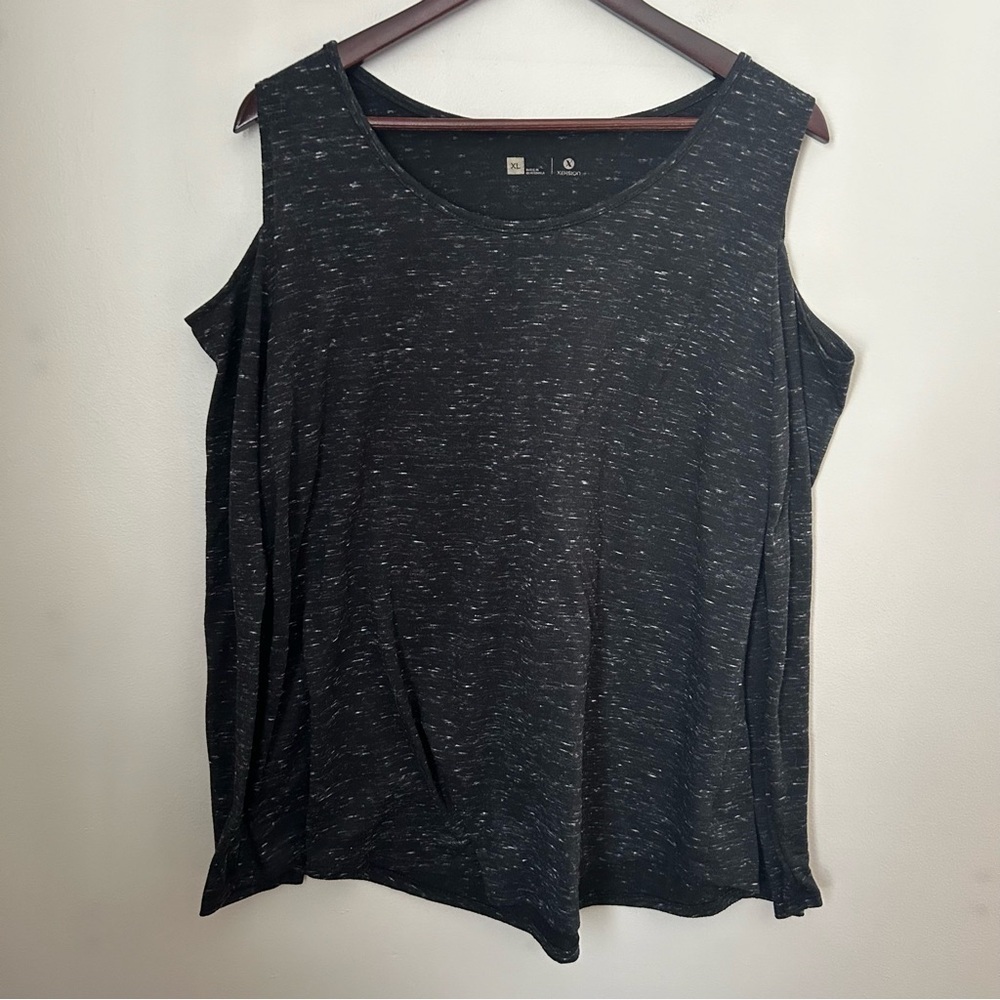Xersion Top Cold Shoulder Long Sleeve Dark Gray Athleisure Neutral Marled Casual